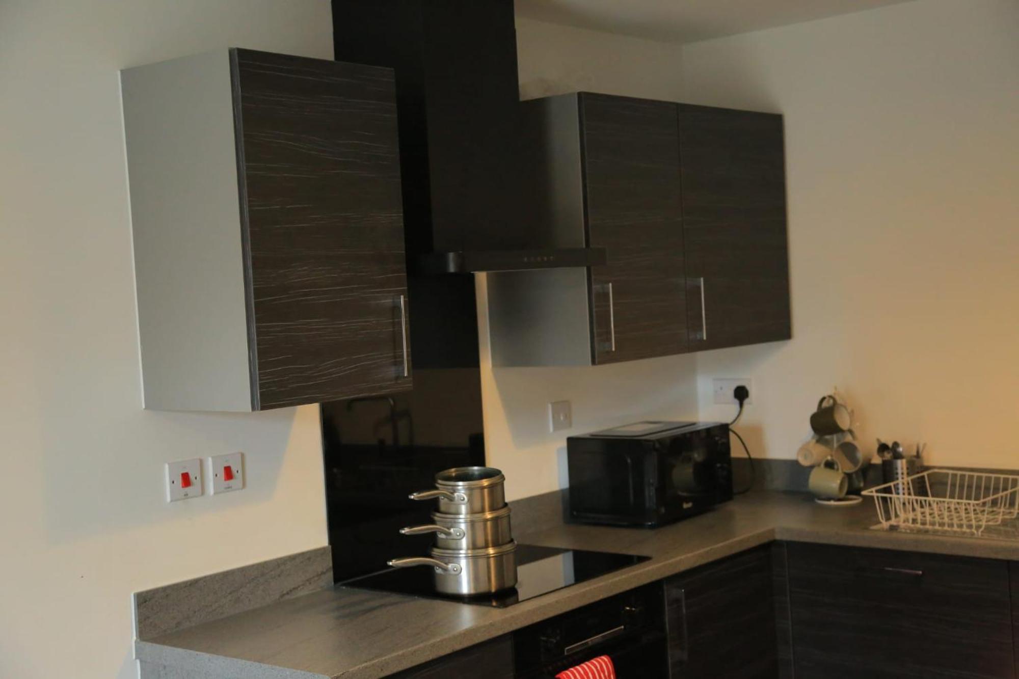 Beautiful New Family Home Leeds  Buitenkant foto