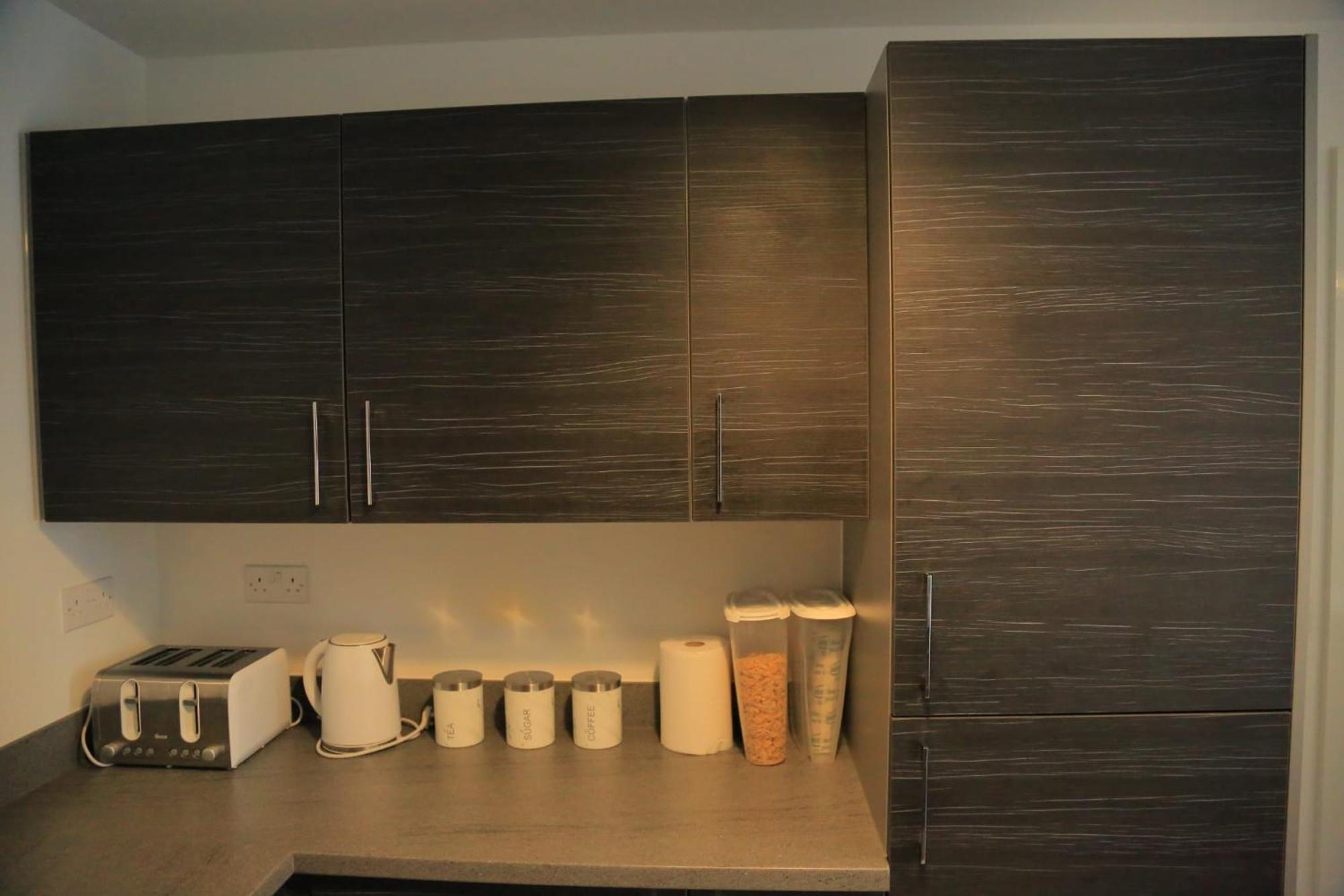 Beautiful New Family Home Leeds  Buitenkant foto
